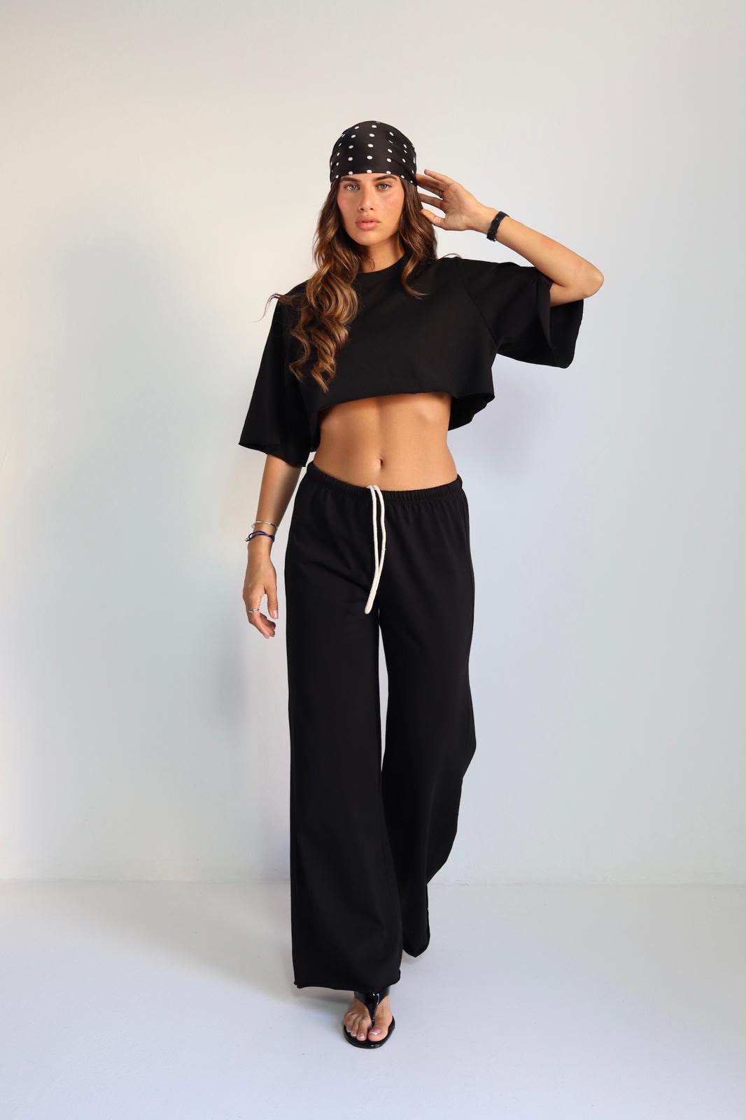 חליפת קרופ שרוך שחור – Seya Style