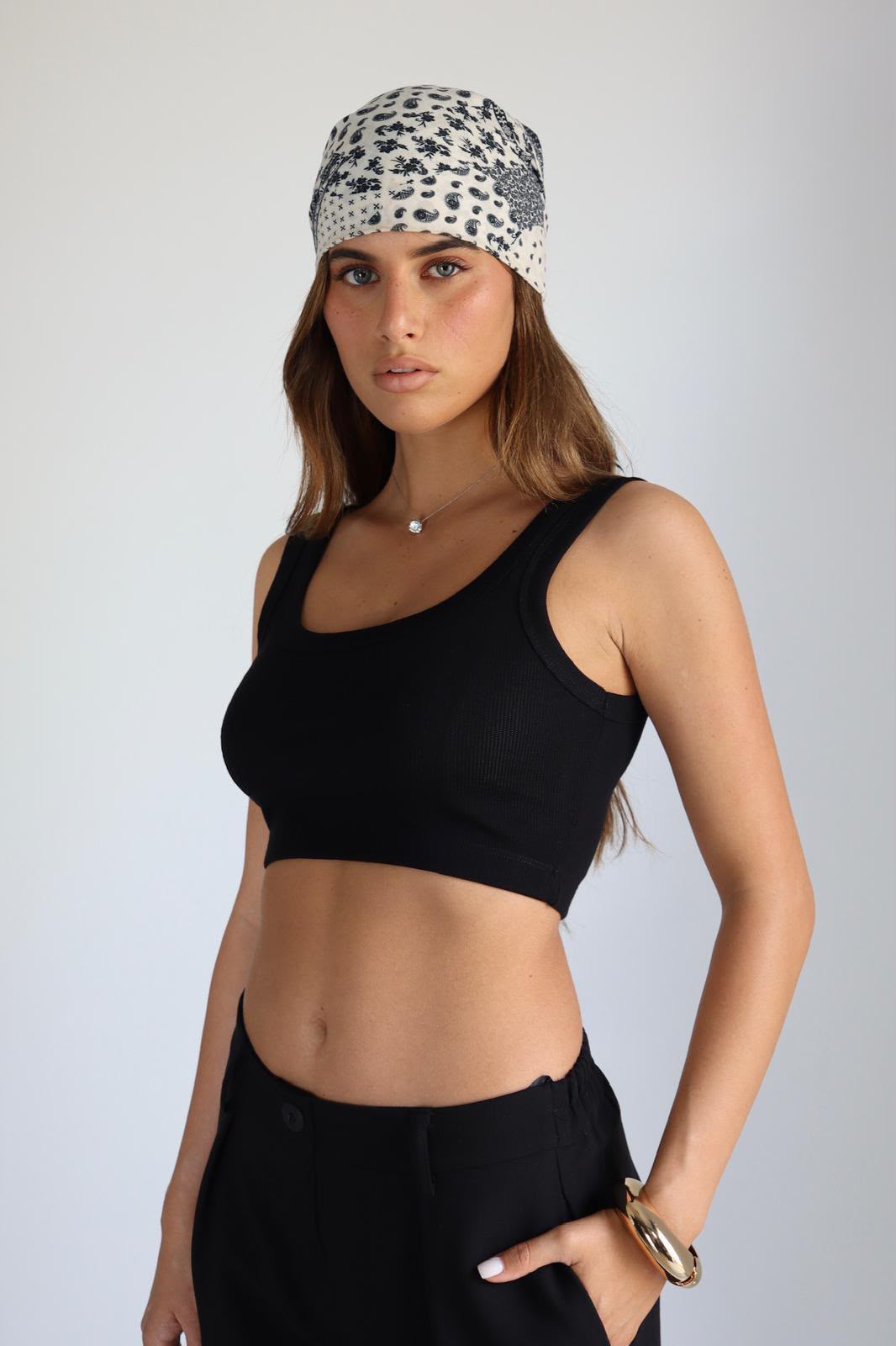 טופ קארין שחור – Seya Style